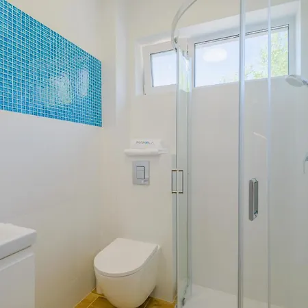 Piamola Zacisze ホームステイ