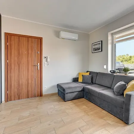 Piamola Zacisze ホームステイ